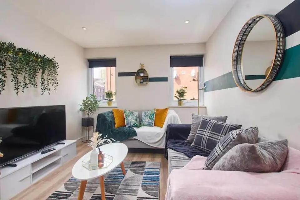 Beautiful 1 Bedroom Flat In Leeds - Sleeps 4 エクステリア 写真